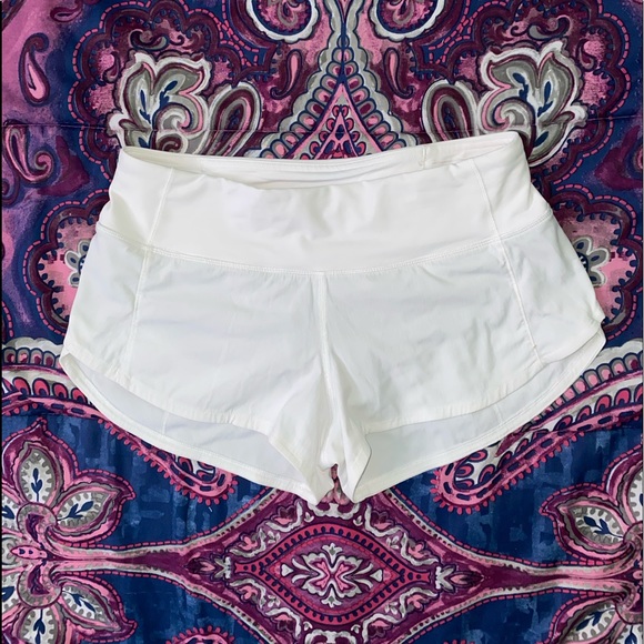 Lululemon Speed Up Short 2.5” - Picture 3 of 8
